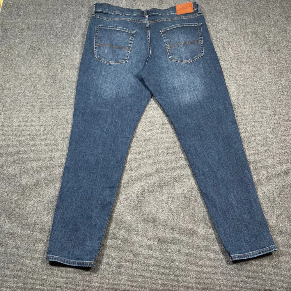 Lot of 2 Lucky Brand 412 Athletic Slim Jeans Mens 38x32 Stretch Denim Blue